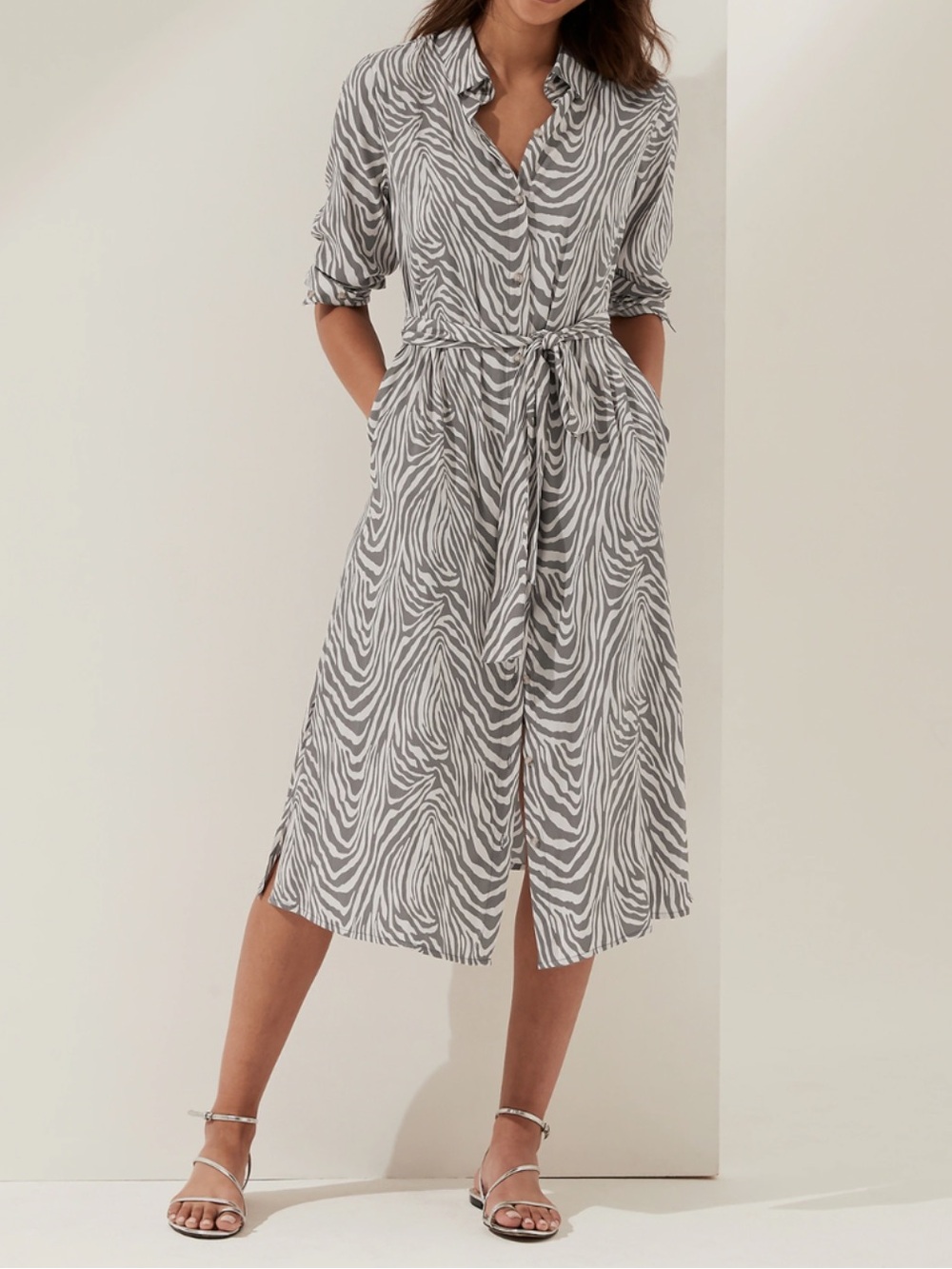 BR Factory Midi Shirt Dress w/Charcoal Slip & Pockets in Gray/White Zebra Print - Picture 1 of 4